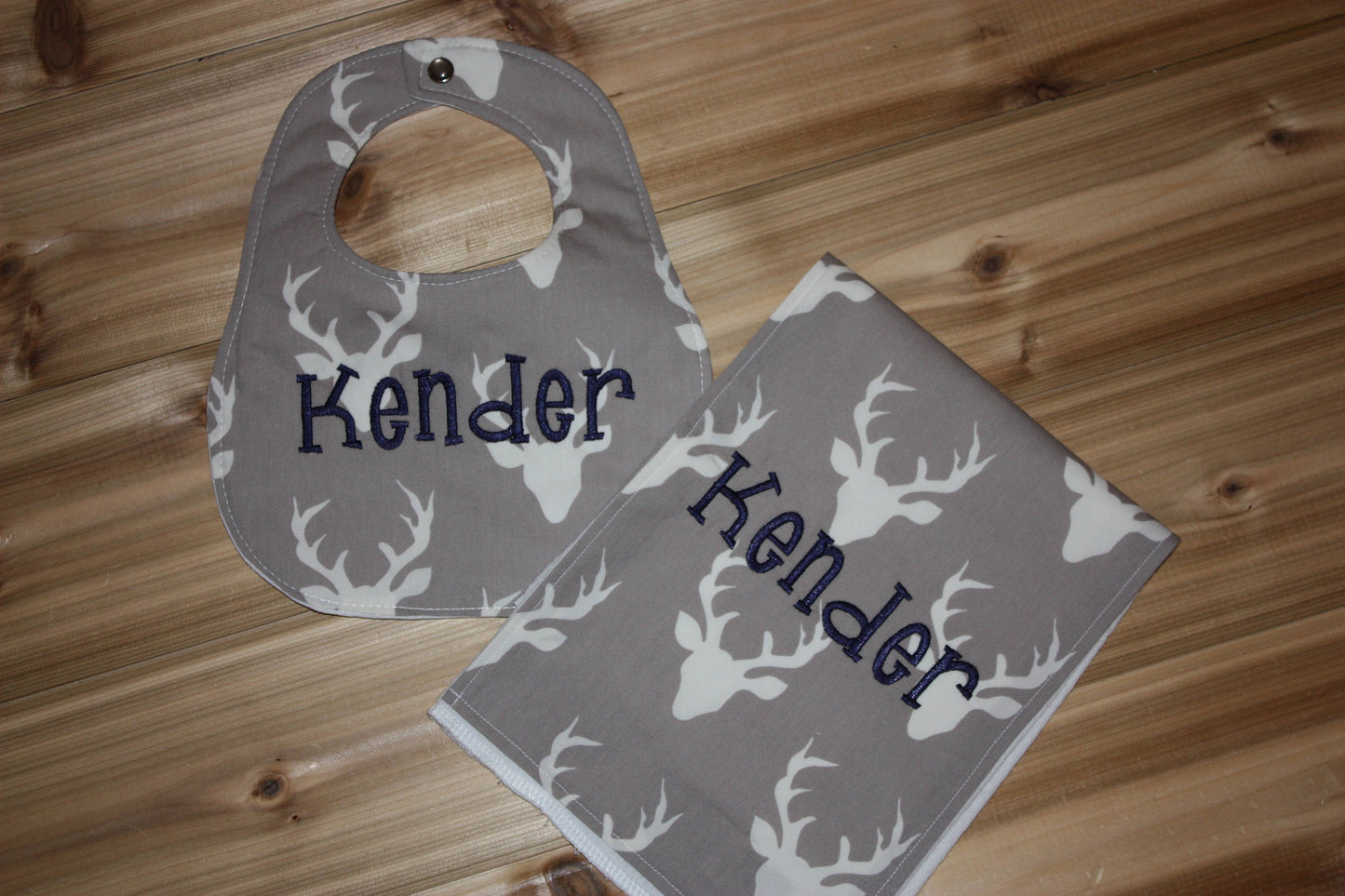 Deer / Buck - Personalized Boutique Bib and Burp Cloth set - Deer print