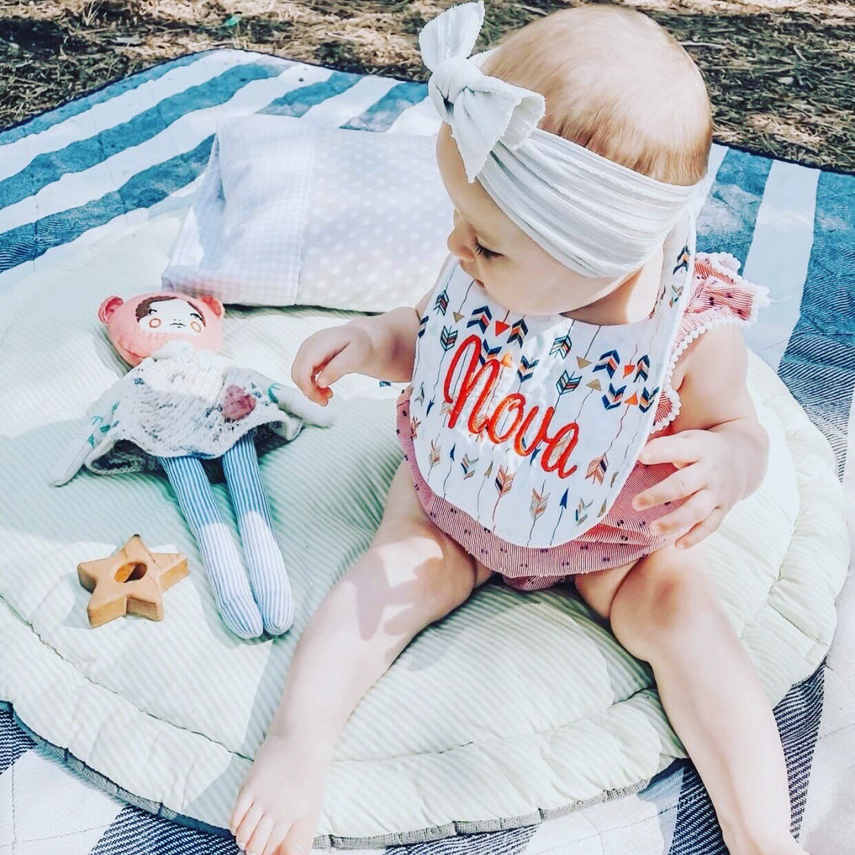 Arrows- Personalized - Boutique Bib and Burp Cloth set - Arrow print